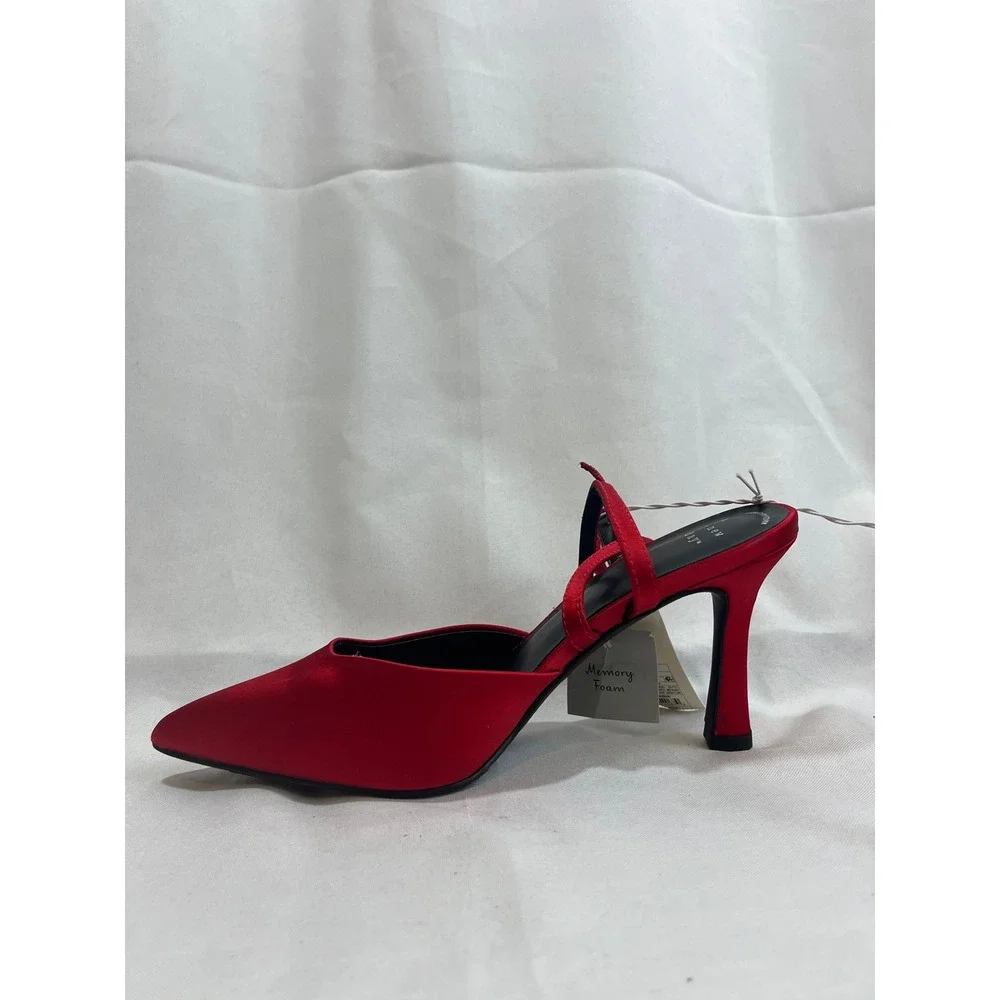 A‎ New Day Womens Red Satin Pointed Toe Mary Jane Stiletto Heels Size 7 NWT